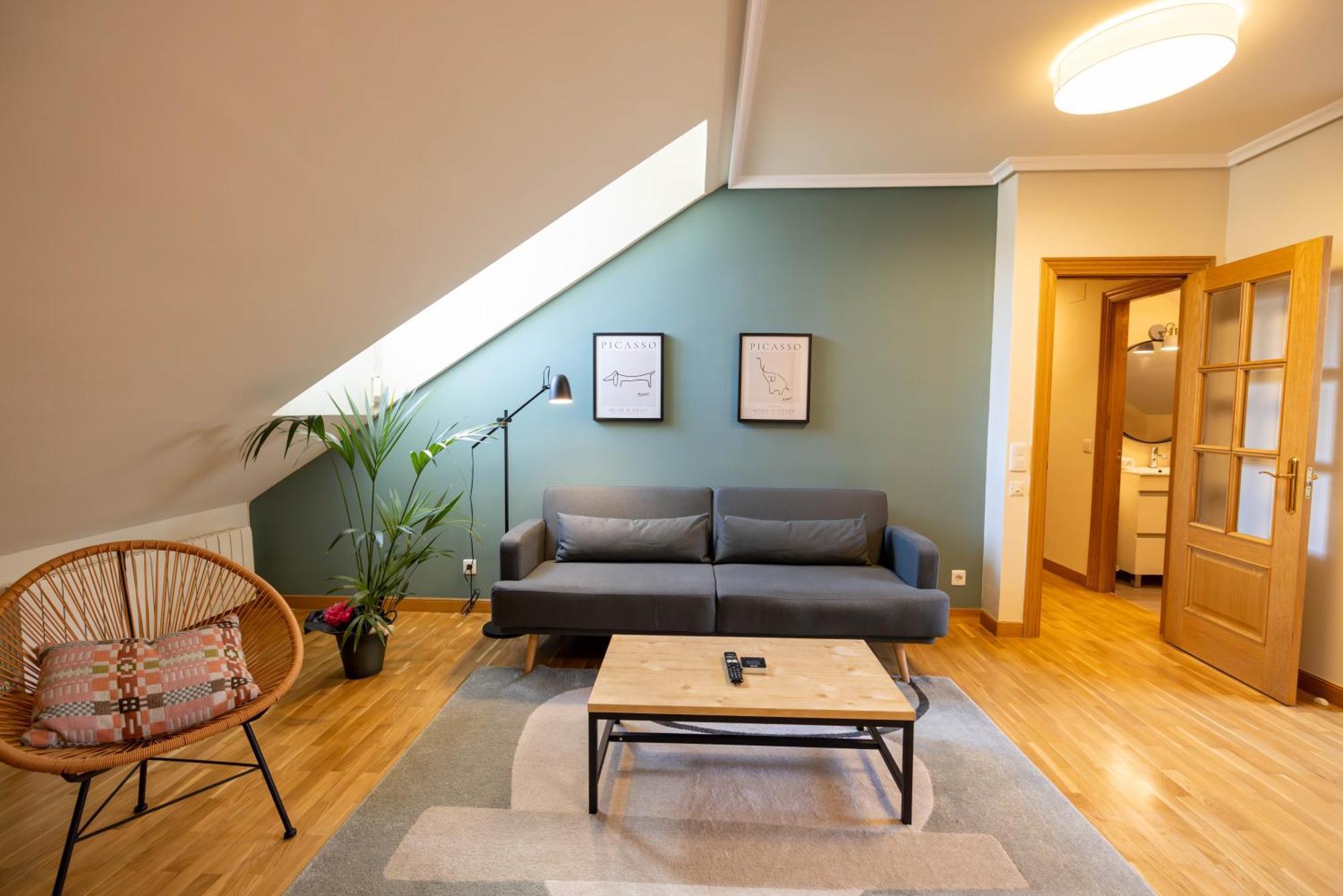 Atuaire Home La Merced En El Centro Historico De Burgos Parking Incluido Ngoại thất bức ảnh