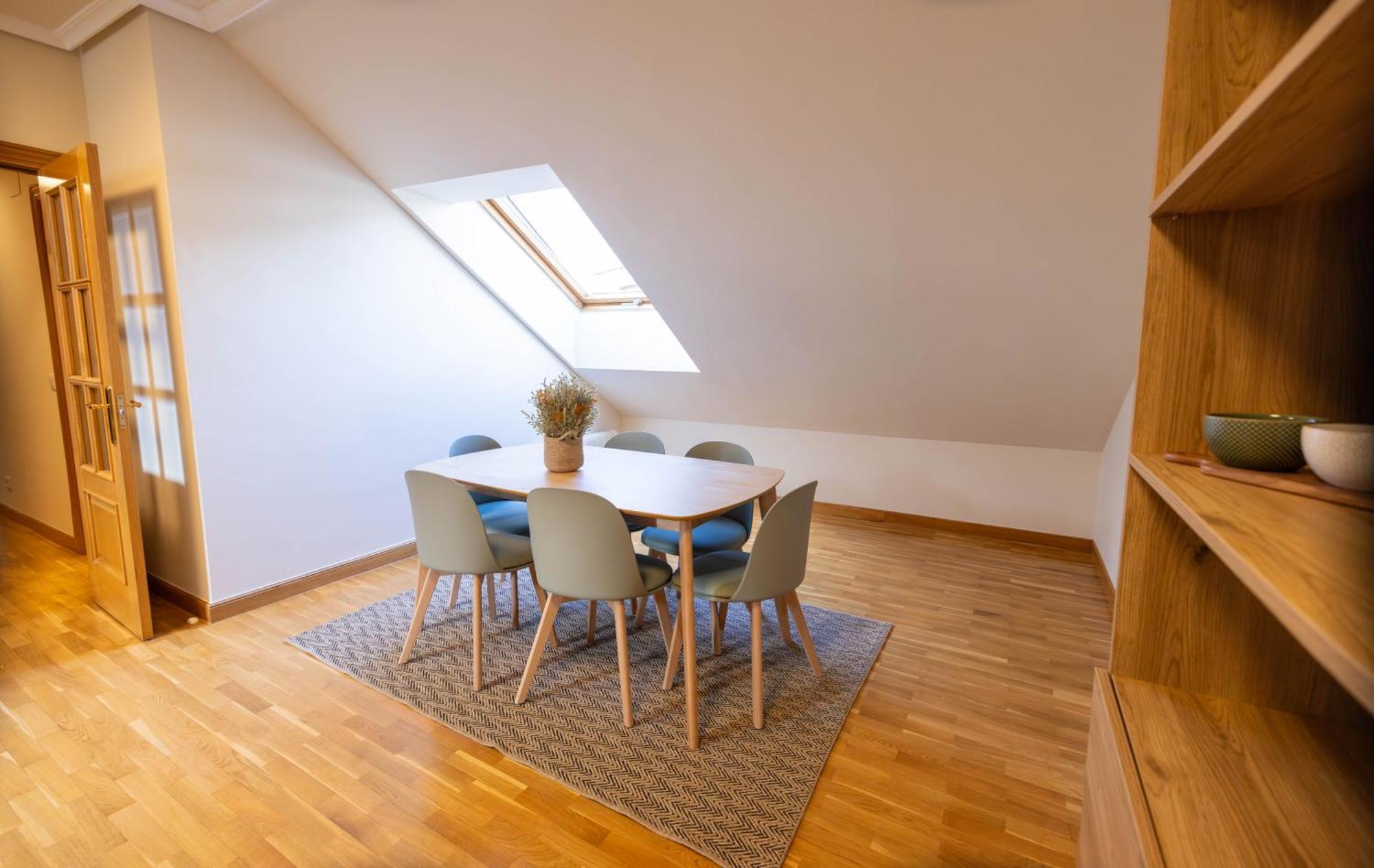 Atuaire Home La Merced En El Centro Historico De Burgos Parking Incluido Ngoại thất bức ảnh