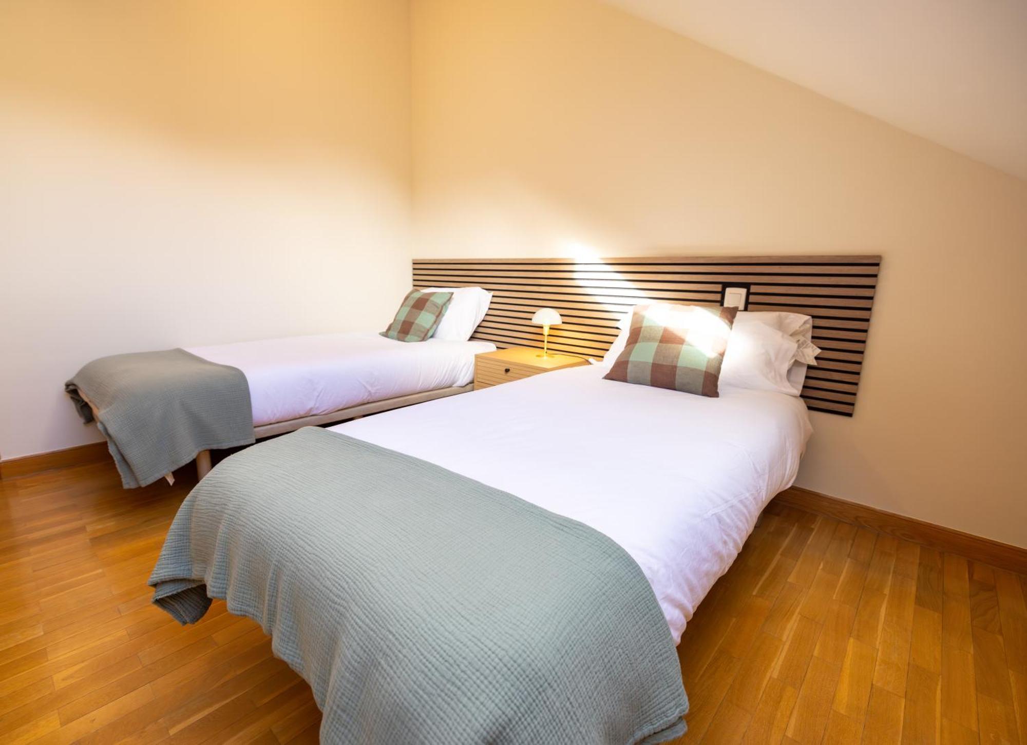 Atuaire Home La Merced En El Centro Historico De Burgos Parking Incluido Ngoại thất bức ảnh